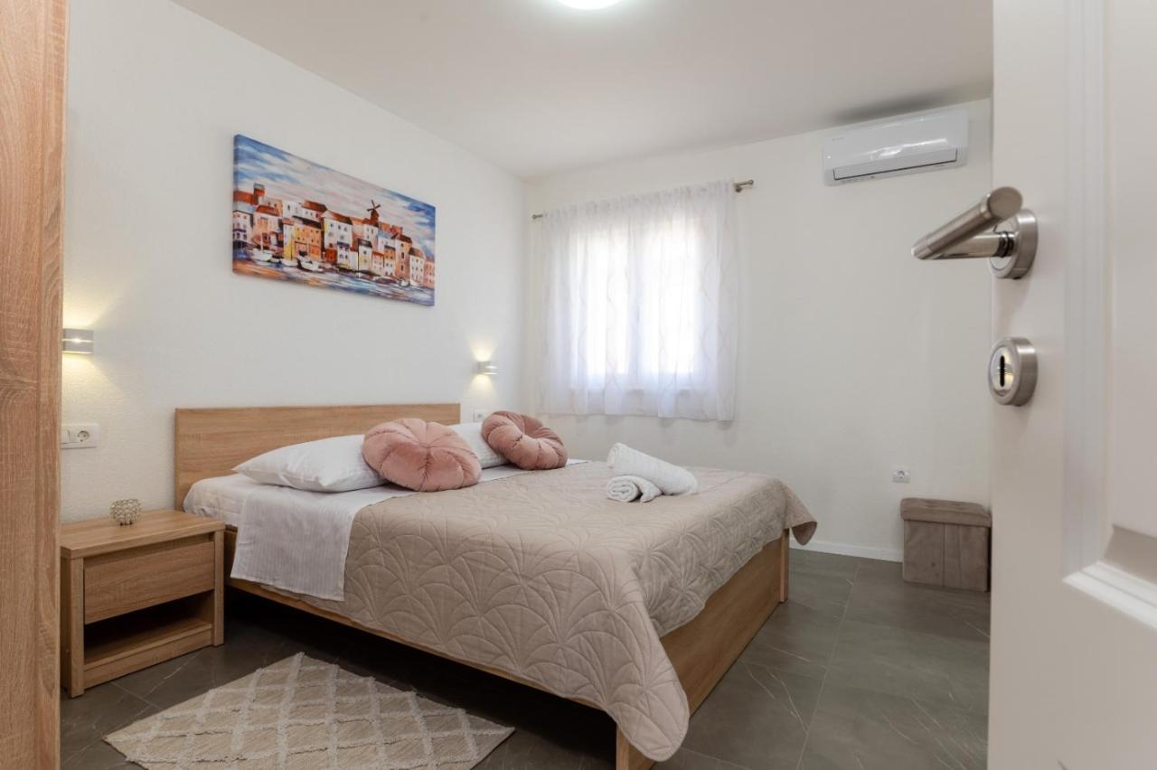 Apartment Vuletin Kaštela 外观 照片