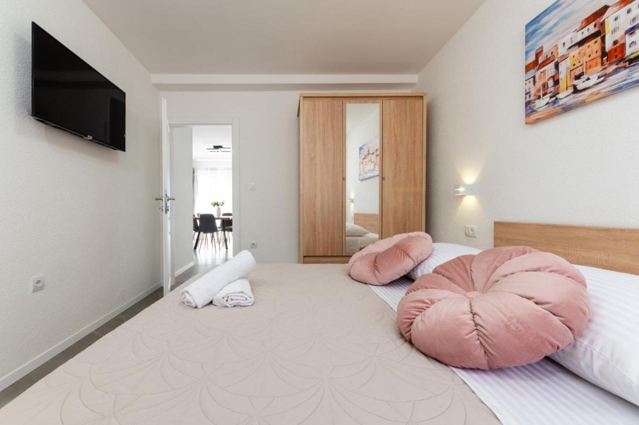 Apartment Vuletin Kaštela 外观 照片
