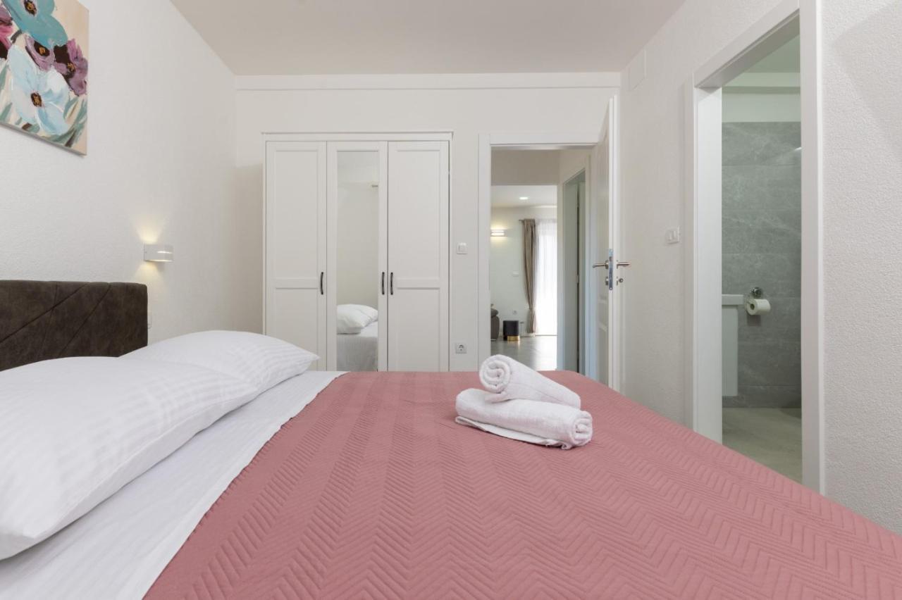 Apartment Vuletin Kaštela 外观 照片