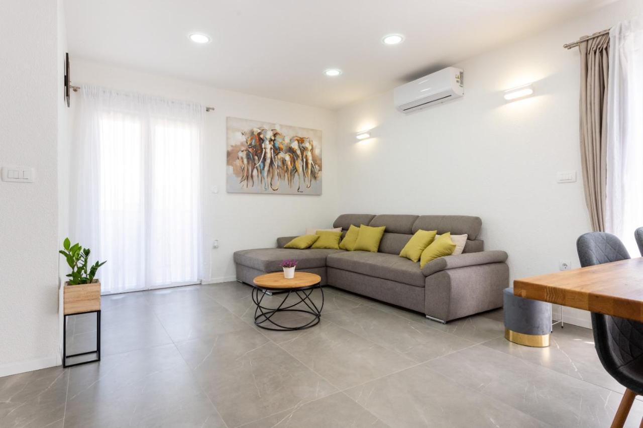 Apartment Vuletin Kaštela 外观 照片