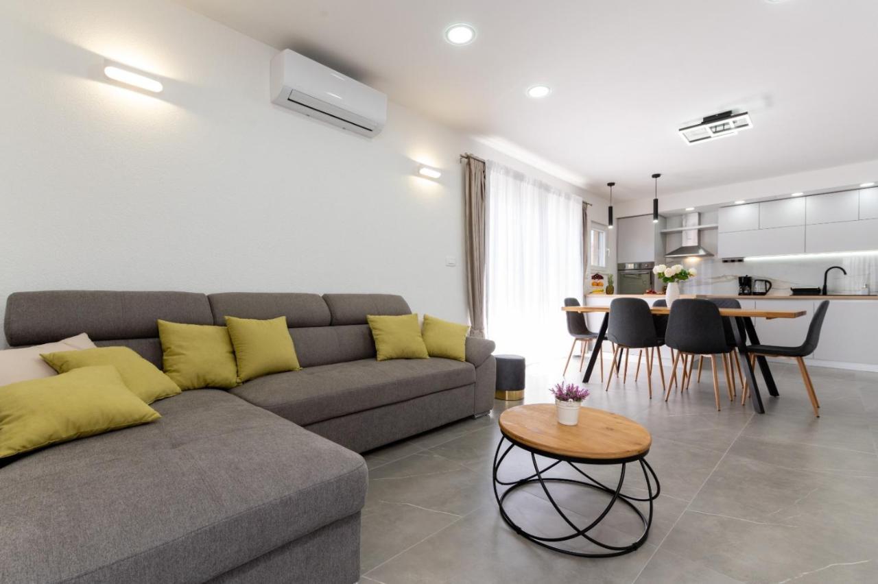 Apartment Vuletin Kaštela 外观 照片