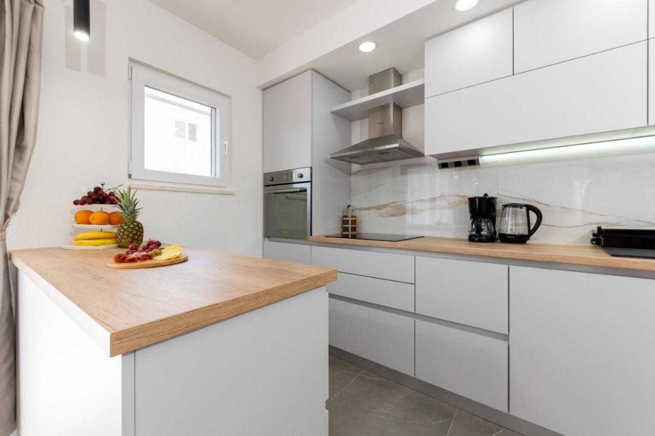 Apartment Vuletin Kaštela 外观 照片
